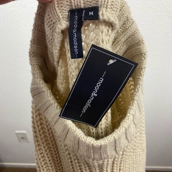 UO Moon & Madison Oatmeal Chunky Knit Oversized Slouchy Crew Neck Sweater M Cozy - Picture 4 of 6